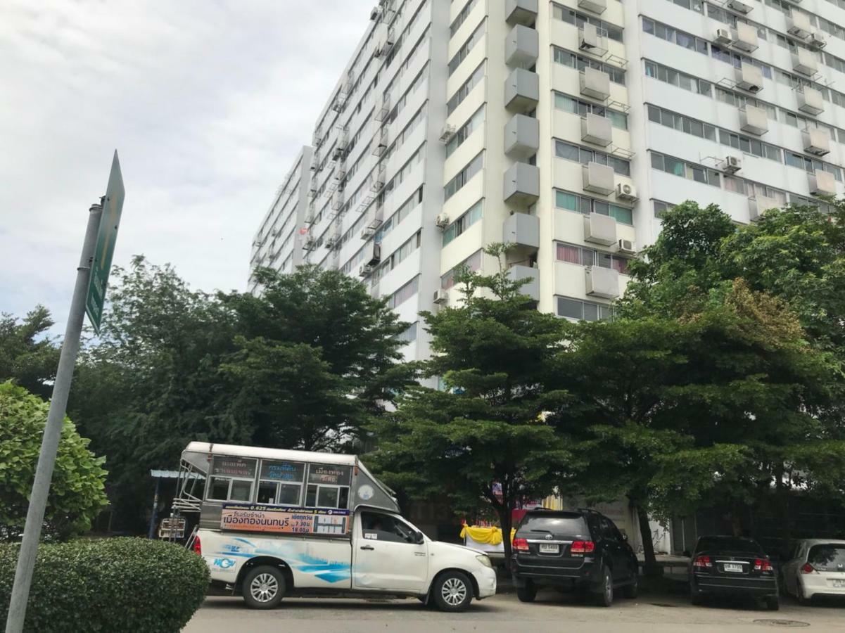 T11 Popula Condo By Prathomlerk Pak Kret Luaran gambar